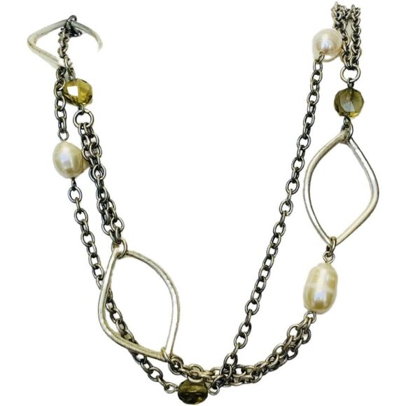 White Pearl Layered Station Necklace 18" Silver Tone Multi-Chain Station - Picture 6 of 10